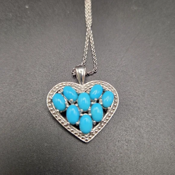 S/S Seeping Beauty Turquoise Heart Pendant Necklace. 18" With 2" Extender - Picture 3 of 8